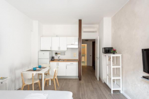 ALTIDO Bright Studio for 2 next to Milano Centrale